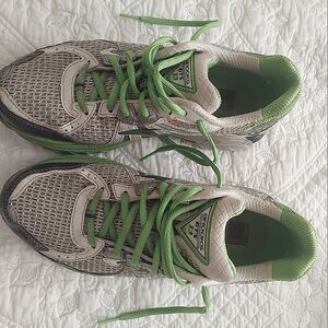 Ladies,  Brooks GTS 13, size 8 US/39, running/trail shoe, green, white and gray,